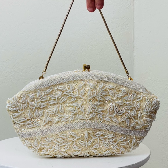 Vintage 60s White Beaded Clutch with Gold Tone Clasp - Picture 1 of 9
